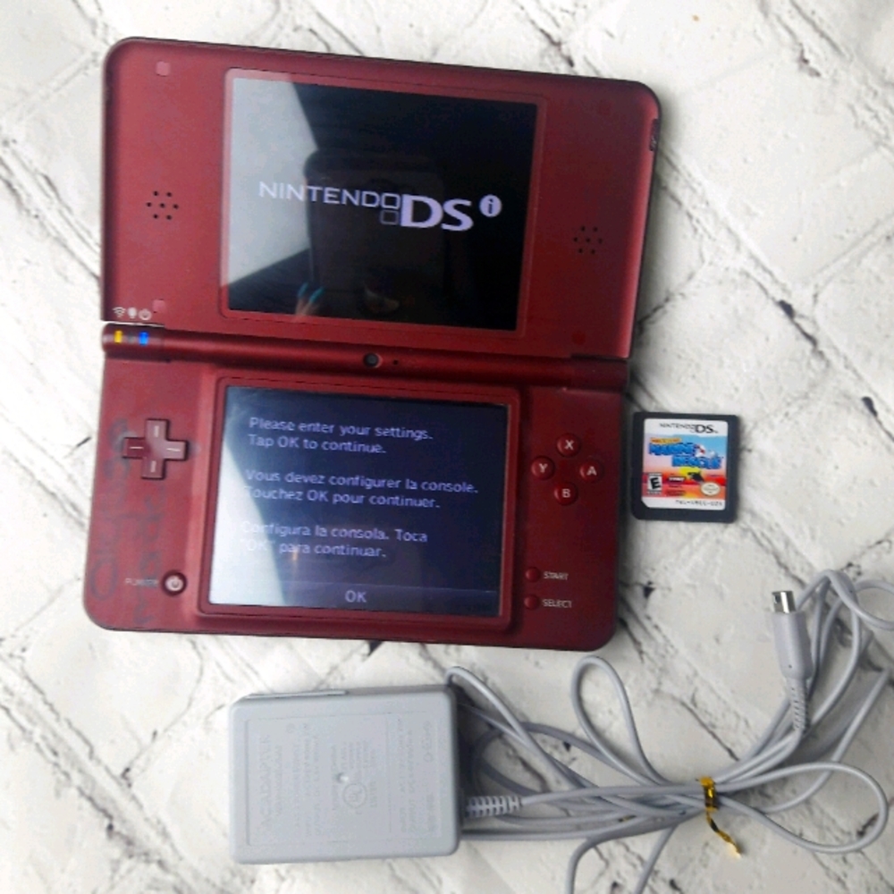 Nintendo DSI XL